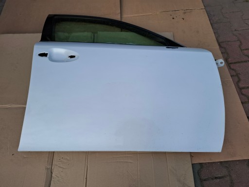IS200 IS220 - Lexus is ii e2 передняя правая дверь 1g1 серебристый