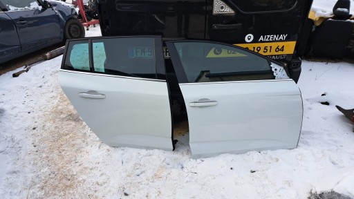 Двери передние правые задние renault megane iv универсал ov369 в сборе