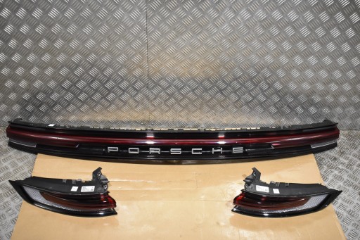 9Y0945091R, 9Y3945207BL, - Ideal kpl. задні ліхтарі porsche cayenne 9y купе підйомник 25р. 1