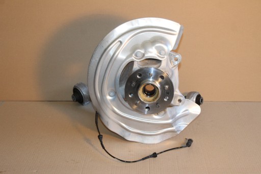 Левый передний кулак как новый bmw x3m f97 lci oe 8067435