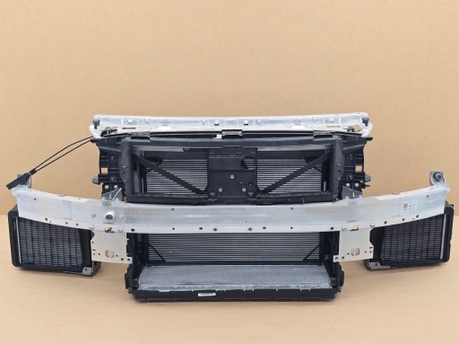 PAS PRZEDNI CHŁODNICE MERCEDES KLASY C W206 S206 C63 S E PERFORMANCE