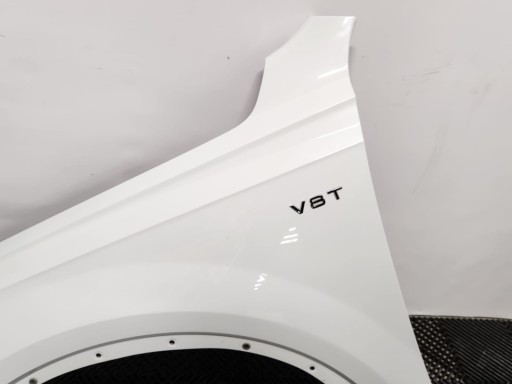 Audi q7 - ліве крило ls9r