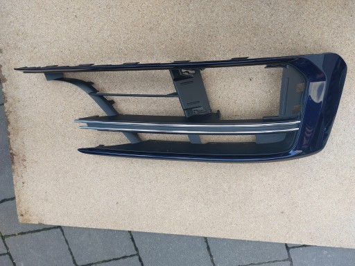 4N0807680 - Решетка бампера audi a8/d5 правая 4n0807680/680b