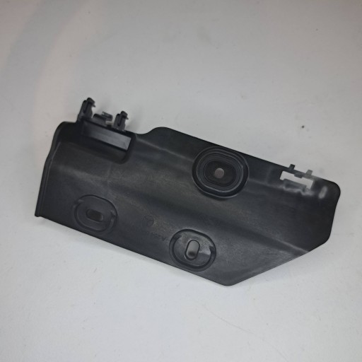 Mercedes-benz glc кріплення лівої бокової спідниці a2546902000