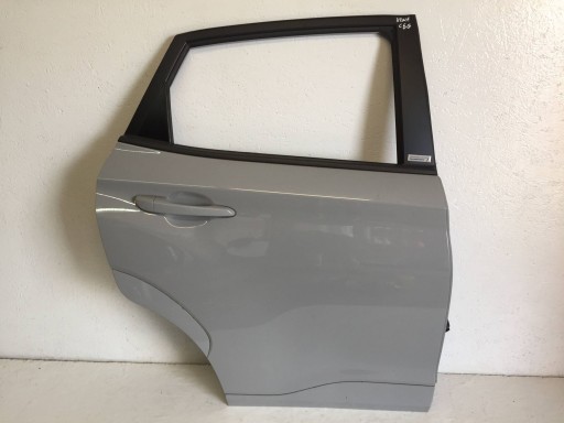 Дверь задняя правая hyundai kona , цвет c5g