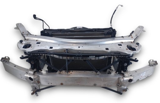 A2136201700-MERC - Mercedes e w238 238 3.0 усиление переднего ремня радиатора 2136201700